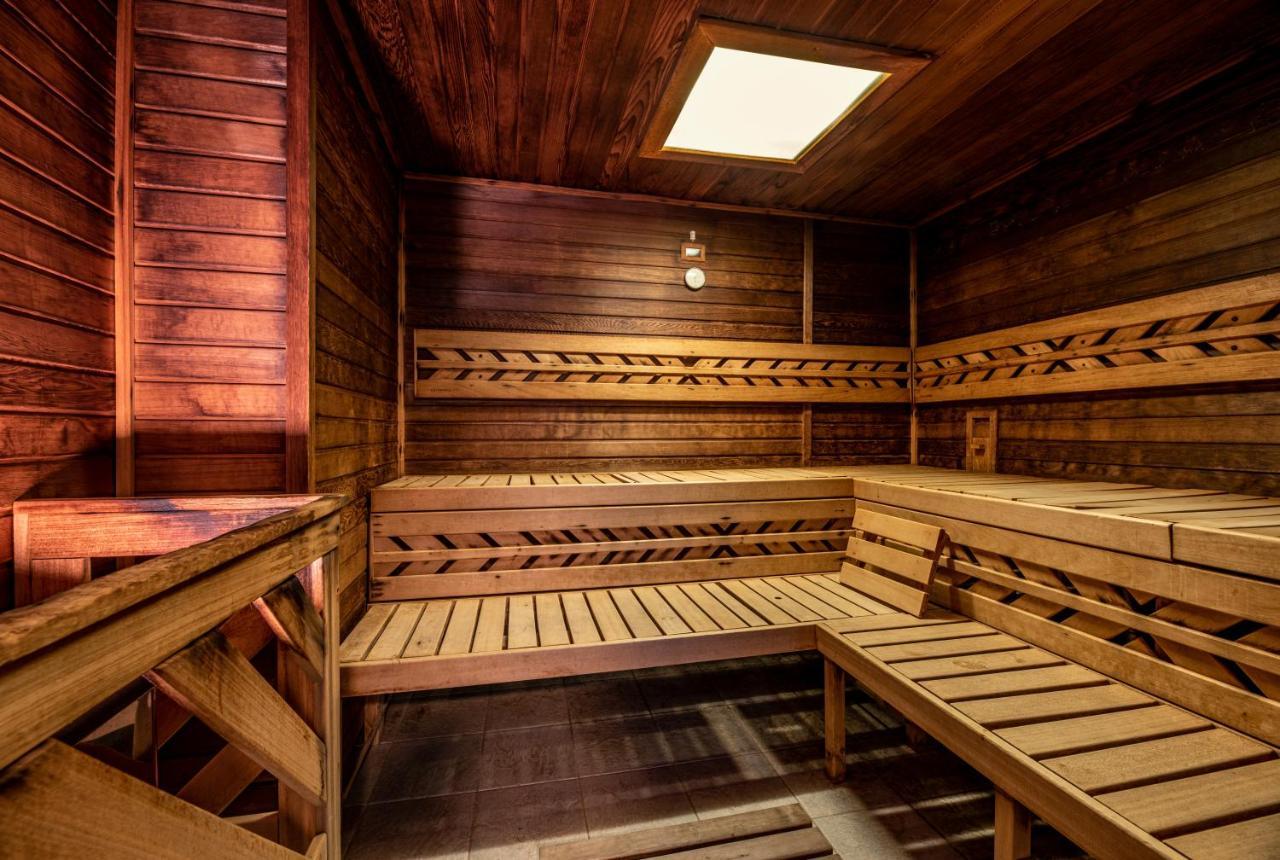 Spa Hotel Schlosspark Κάρλοβι Βάρι Εξωτερικό φωτογραφία