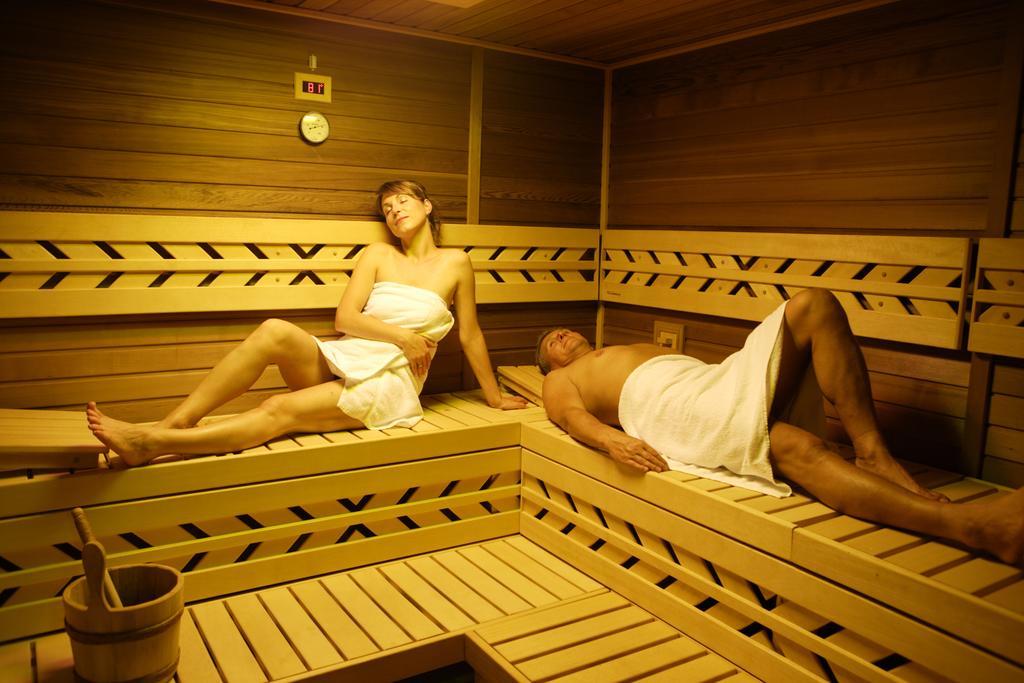 Spa Hotel Schlosspark Κάρλοβι Βάρι Δωμάτιο φωτογραφία