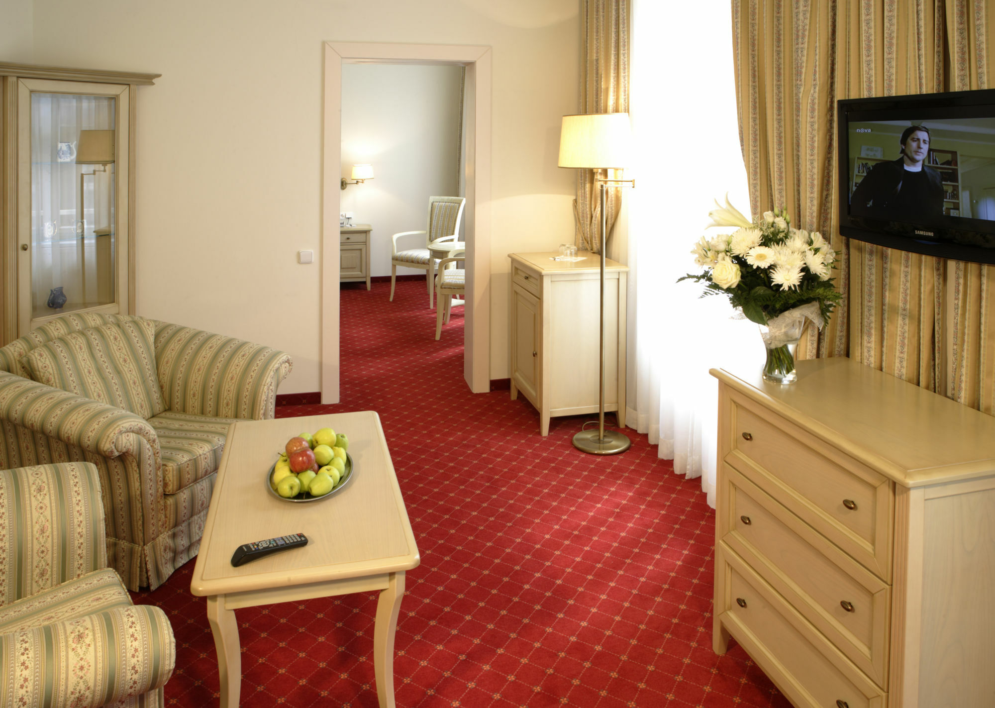Spa Hotel Schlosspark Κάρλοβι Βάρι Εξωτερικό φωτογραφία
